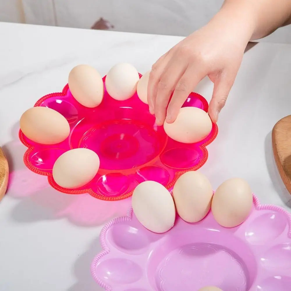 egg holder with 12 compartments